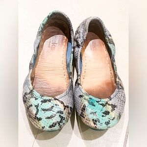 Tieks size 7. Used